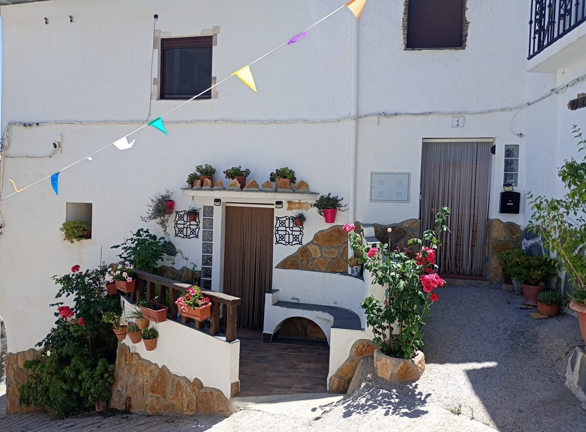 c1318f81-ccb4-4ba1-818d-7c9fad933647